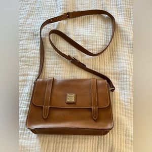 Dooney & Bourke crossbody bag